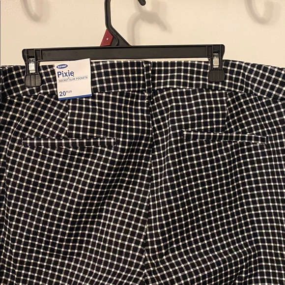 Capris pants - Picture 6 of 9